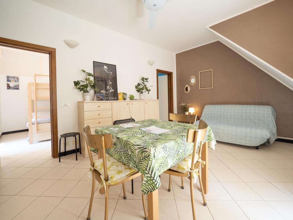 Ventega Sea View Apartment Вернацца Екстер'єр фото